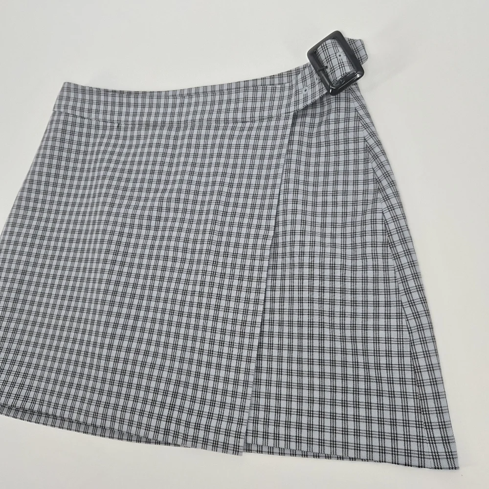 Aritzia Sunday Best Pilot‎ Skort Dusty Blue Check Plaid Mini Size 10
